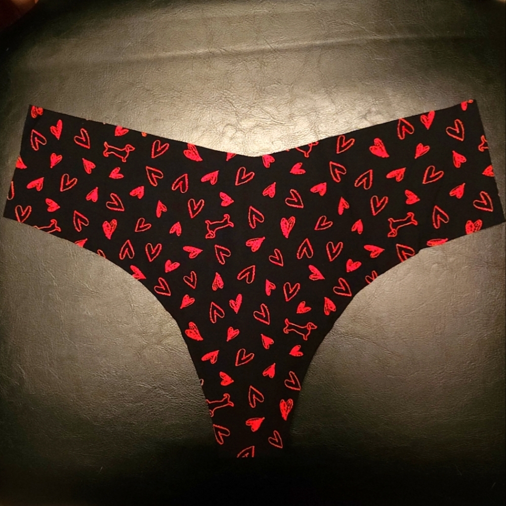 PINK Victoria's Secret no show thong